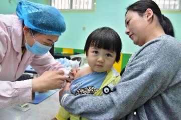 中國通過疫苗管理法 對疫苗實行最嚴格管理制
