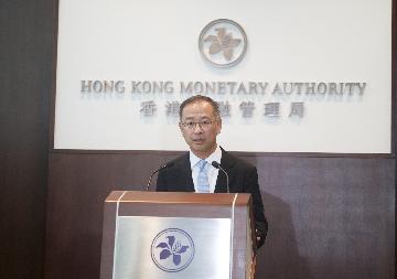 香港金管局總裁:香港金融體系穩健 市場運作暢順