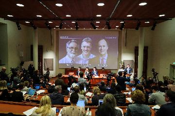 Three scientists share 2019 Nobel Prize in Physiology or Medicine