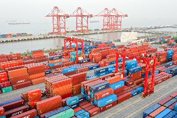 Guangdong exports up 1.2 pct in first 10 months