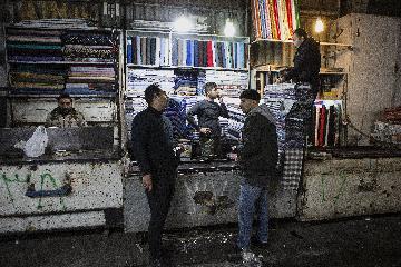 Irans economy impacted, but survives U.S. sanctions