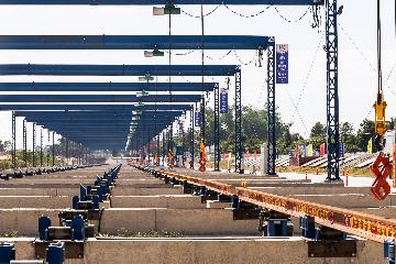 China-Laos railway rail-welding yard put into operation