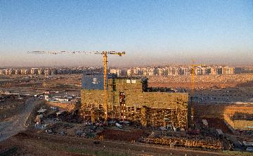 中企承建埃及新行政首都建设项目举行开放日活动