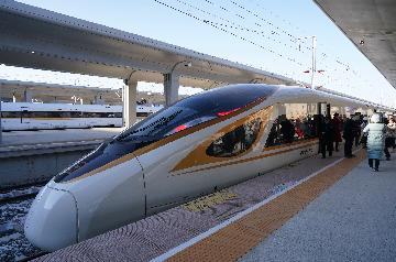 習近平對京張高鐵開通運營作出重要指示強調
