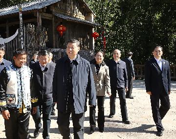 Xi orders resolute efforts to curb virus spread