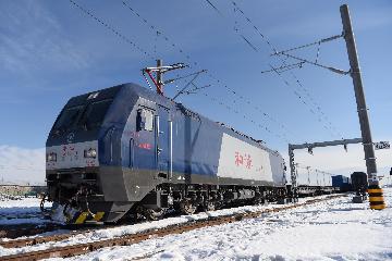 Urumqi introduces measures to support China-Europe freight trains operation