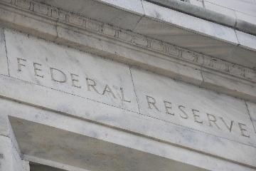 U.S. Fed keeps interest rates near zero amid COVID-19 fallout