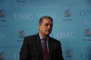 世貿組織總幹事阿澤維多宣佈將提前離任
