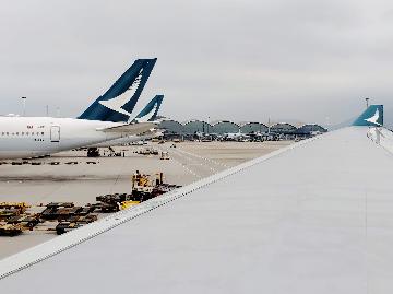 Cathay Pacific reports over 1.27-bln-USD net loss for H1