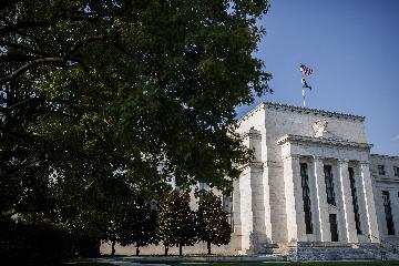 U.S. Fed official says no urgency to update guidance on rates