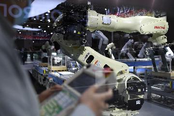 Chinas industrial robot production up 31.7 pct in November of 2020