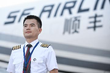 SF Airlines launches Wuhan-Hanoi intl cargo route