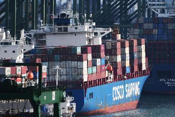 Chinas major ports register rising container throughput