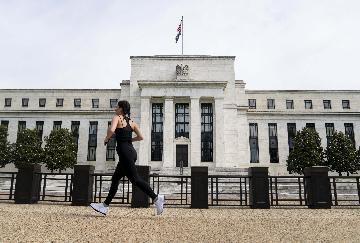 U.S. Fed officials divided over timing of tapering asset purchases: minutes