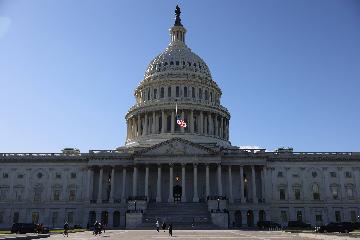 新闻分析:美国国会调高政府债务上限治标不治本