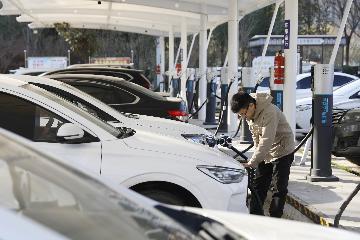 China to further boost electric vehicle charging services