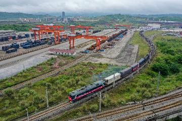 China-Europe Railway Express (Chongqing) embarks on 10,000th trip