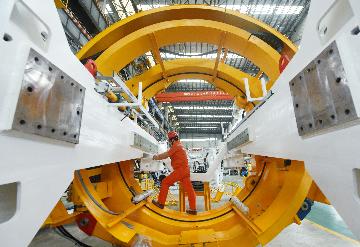 Economic Watch: Chinas consumer inflation stable, factory prices ease