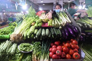Chinas CPI up 2.5 pct in June