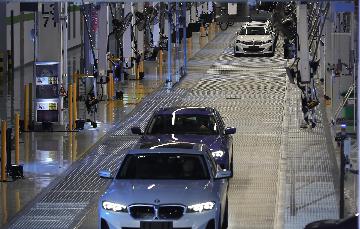 Economic Watch: Chinese auto enterprises roll out stimulus measures to spur consumption