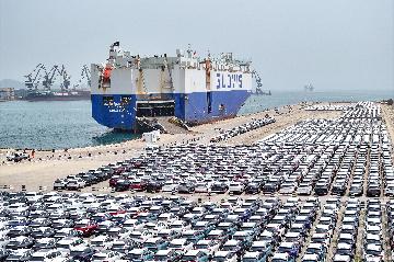 China achieves record high new energy vehicle registrations in H1